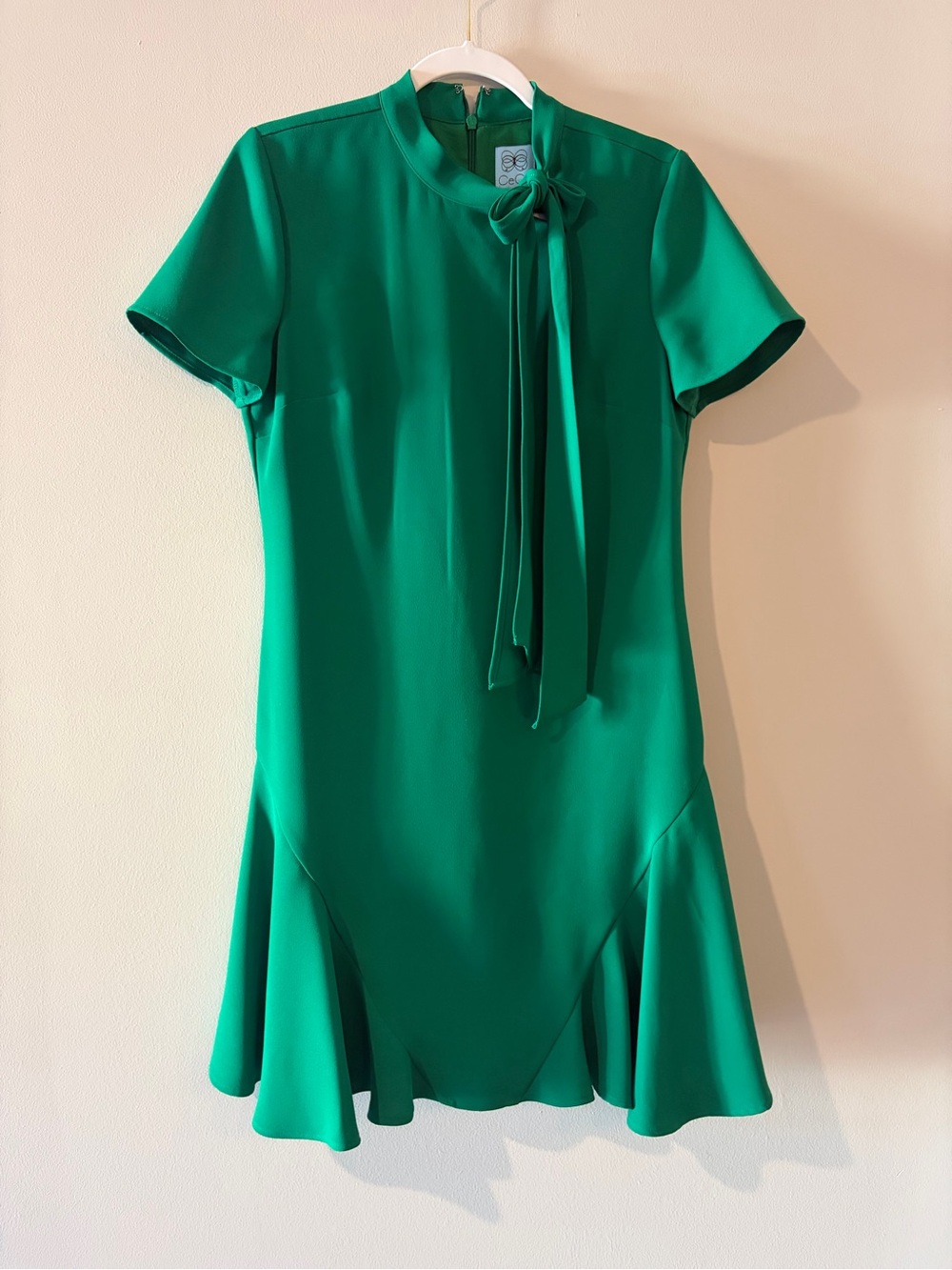 CeCe Emerald Green Tie-Neck Short Sleeve Dress